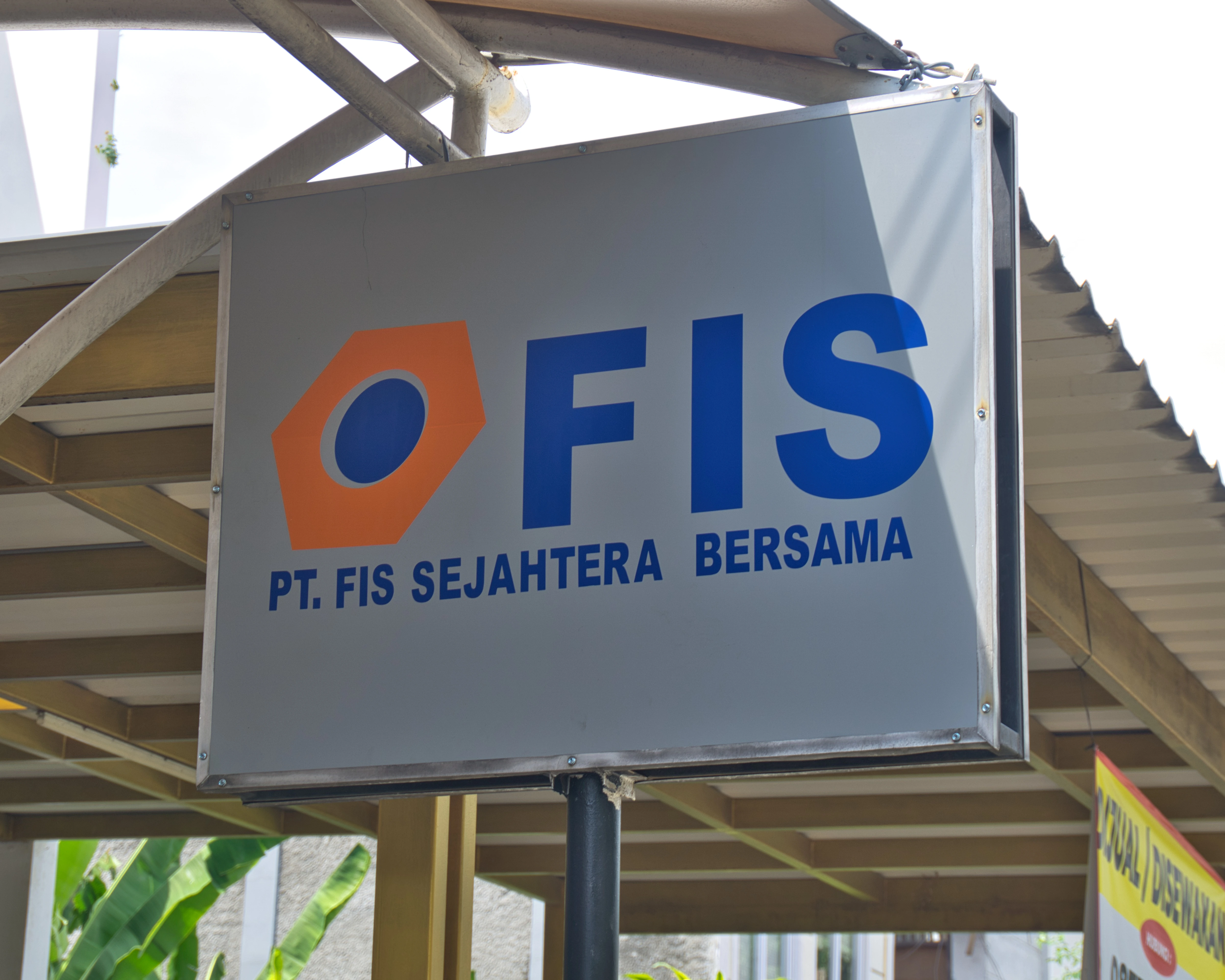 PT FIS Sejahtera Bersama - Company Signage